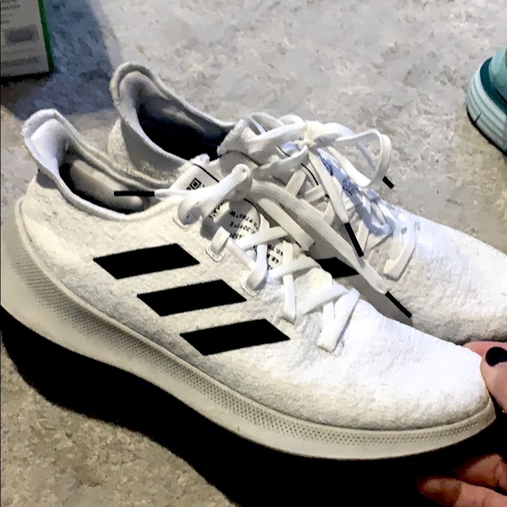 Adidas tennis shoes